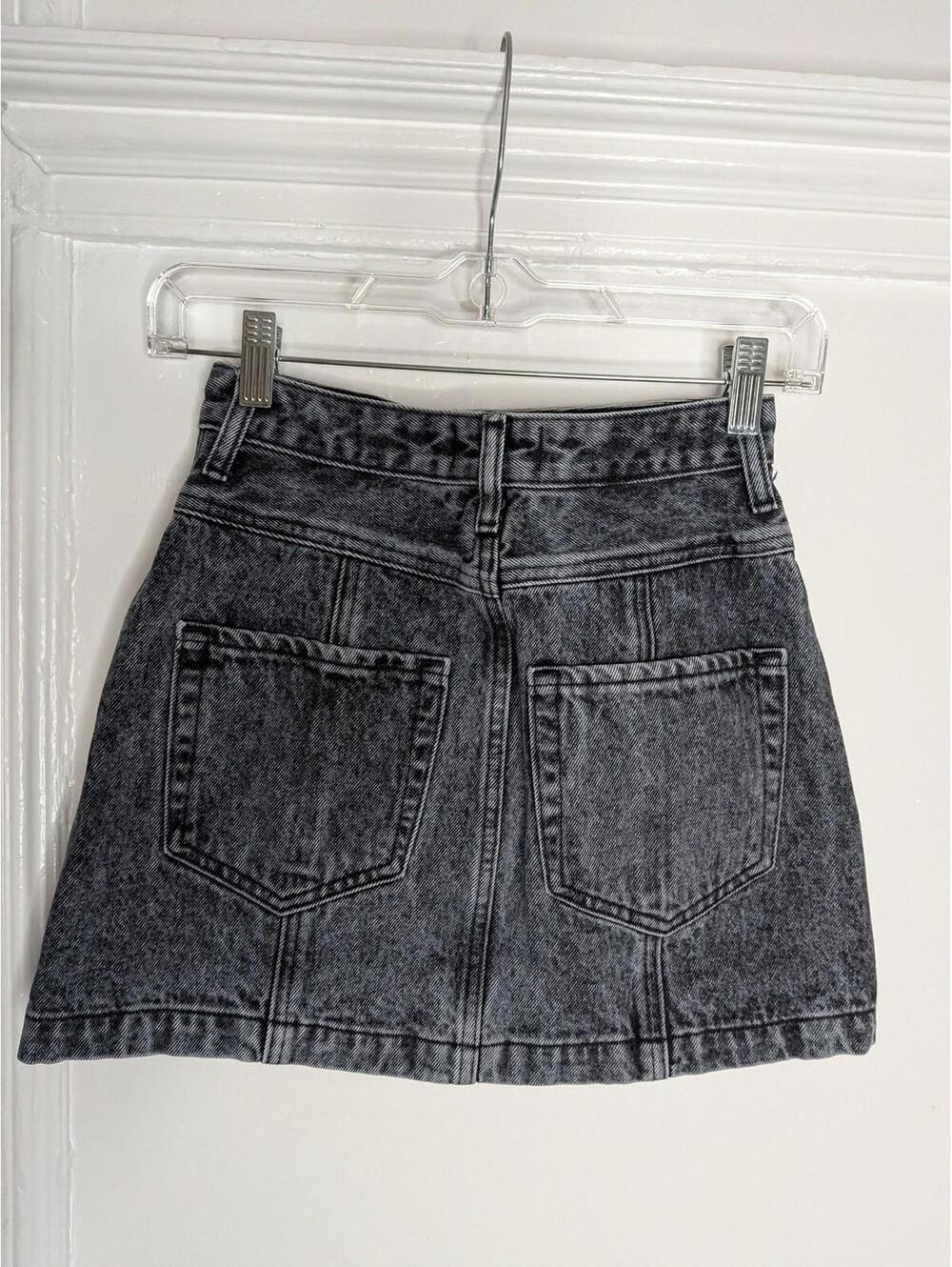 Abercrombie & Fitch Skirt Womens 00 Gray Button Front Denim Mini Natural Rise - Picture 4 of 7